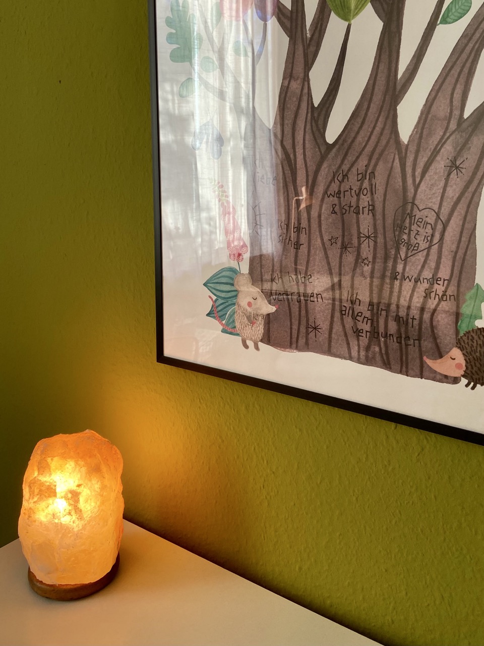 Stärkenbaum-Bild und Salzlampe